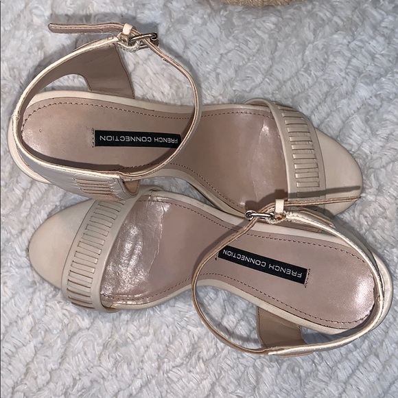French Connection beige ankle strap 3.5 inch heel - Picture 4 of 8